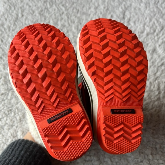 Sorel Waterproof Toddler Yoot Pac Snow Boot - Picture 8 of 8